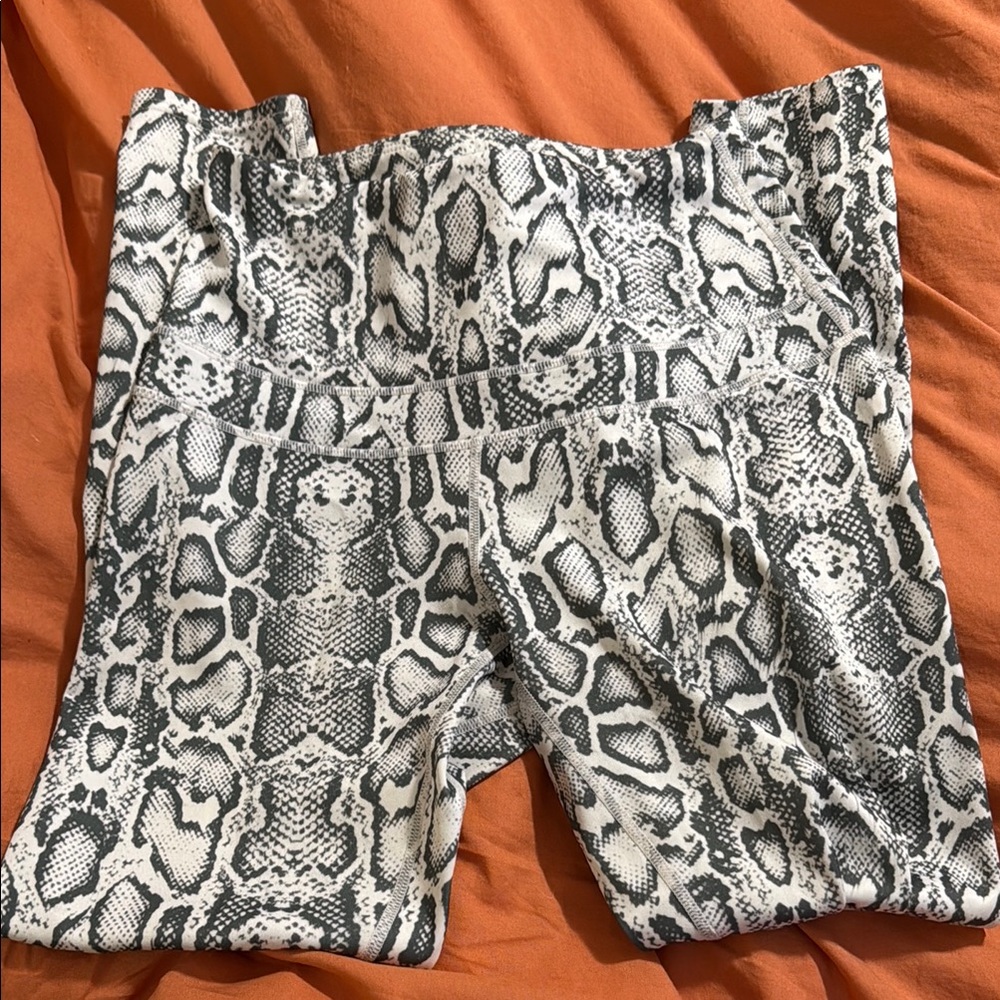 Snake Print Leggings